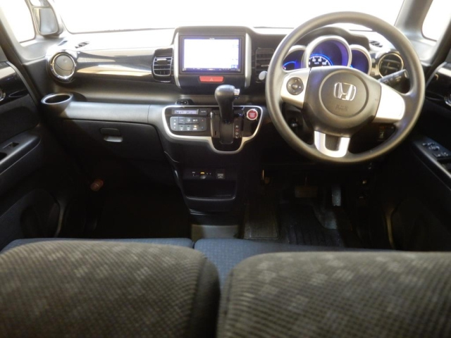 HONDA N BOX 2017