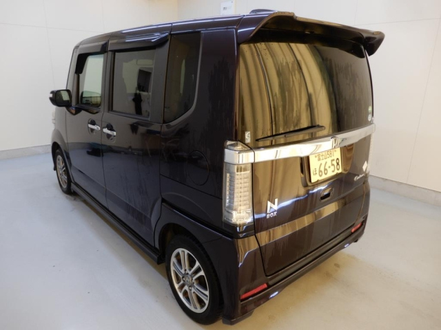 HONDA N BOX 2017