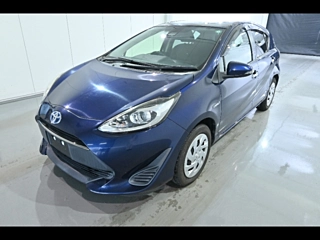 TOYOTA AQUA 2018