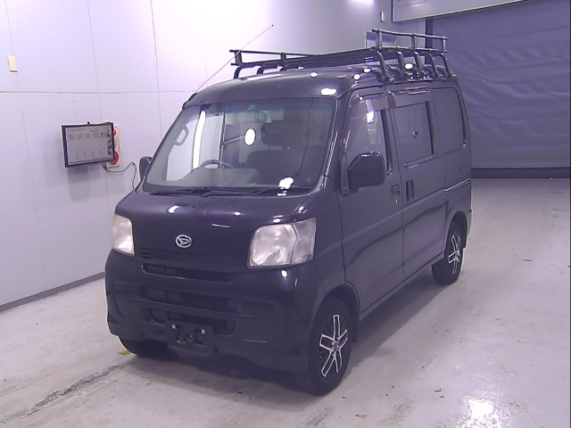 DAIHATSU HIJET VAN 2013