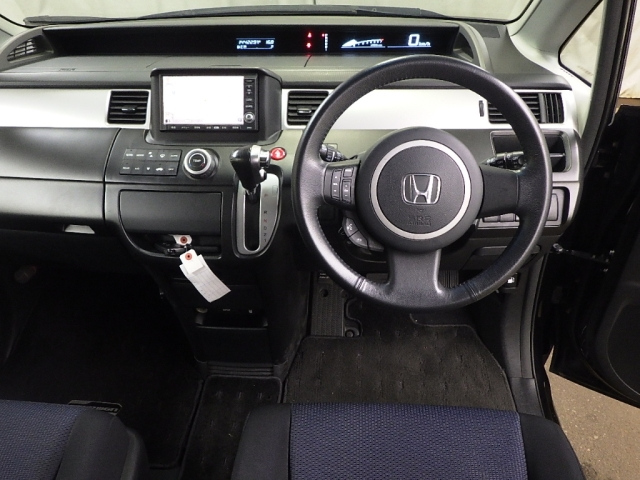 HONDA STEP WAGON 2009