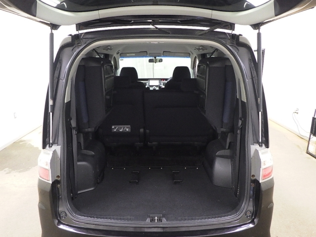 HONDA STEP WAGON 2009