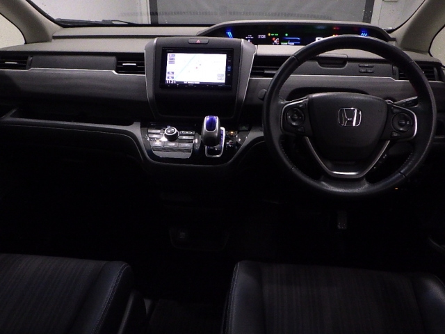 HONDA FREED 2018