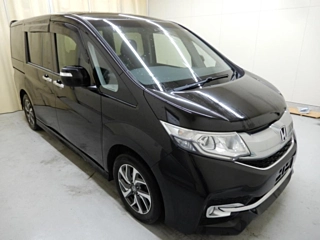 HONDA STEP WAGON 2017