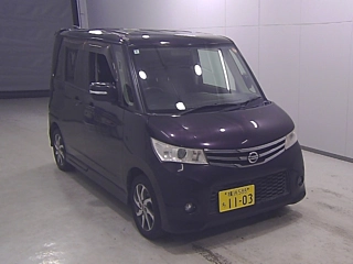 NISSAN ROOX 2012
