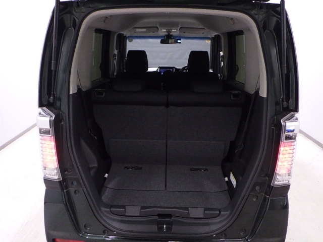 HONDA N BOX 2016