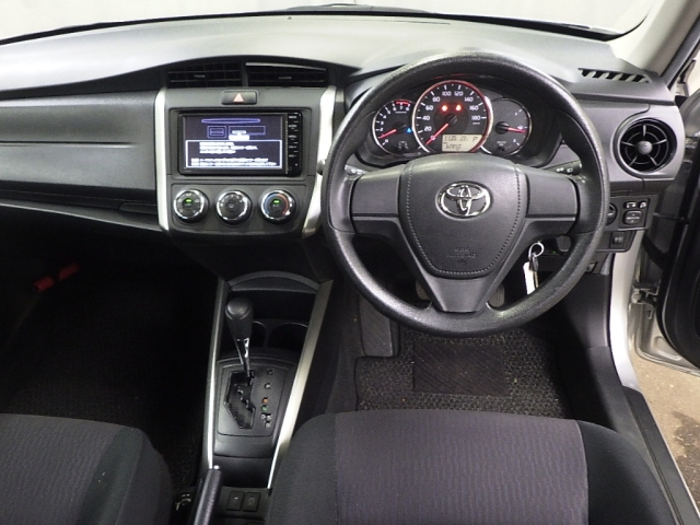 TOYOTA COROLLA FIELDER 2016