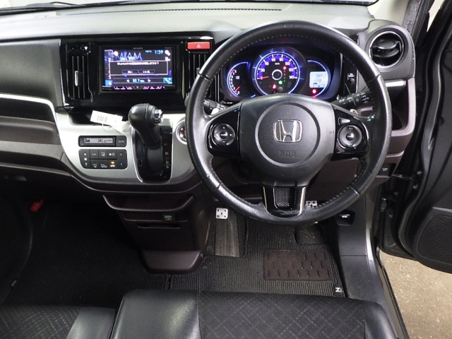HONDA N WGN 2014