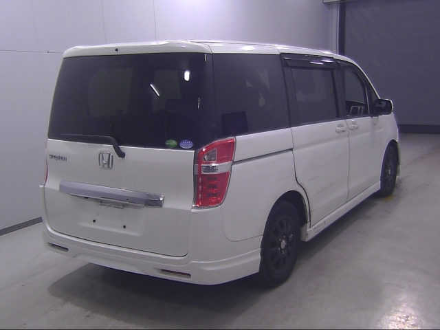 HONDA STEP WAGON 2012