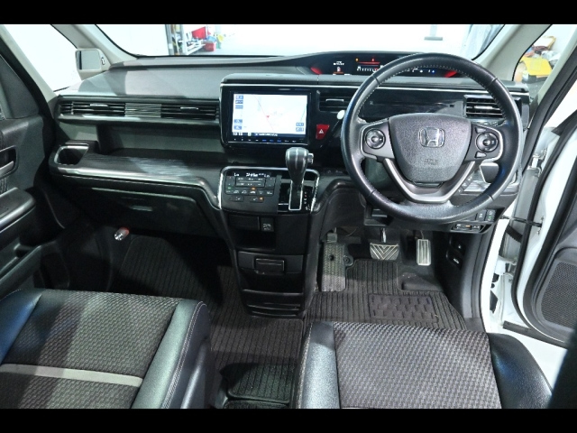 HONDA STEP WAGON 2017