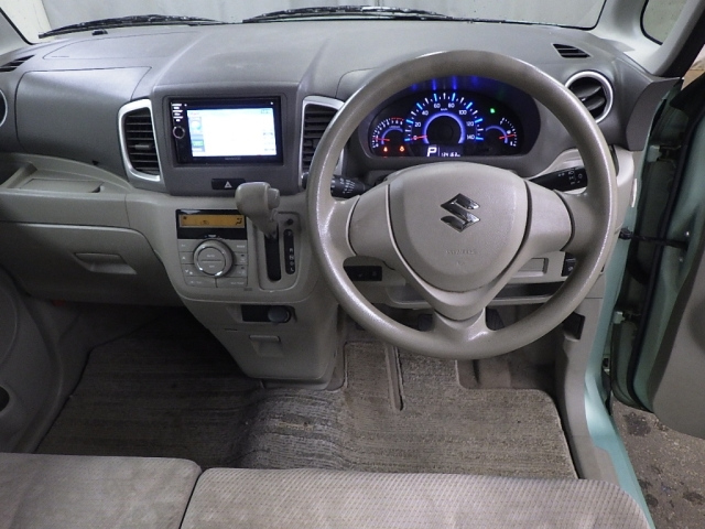 SUZUKI SPACIA 2013