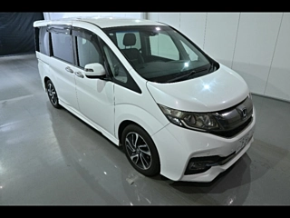 HONDA STEP WAGON 2015