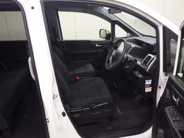 HONDA STEP WAGON 2014