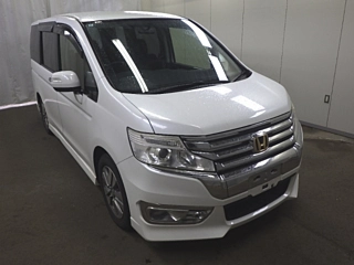 HONDA STEP WAGON 2014