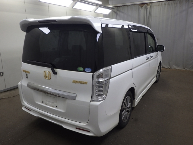 HONDA STEP WAGON 2014