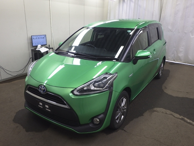 TOYOTA SIENTA 2016