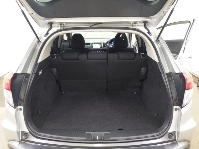 HONDA VEZEL 2014