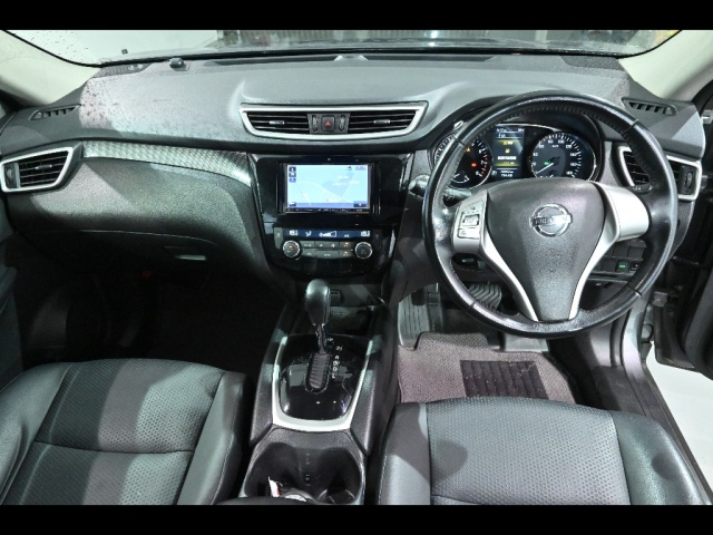 NISSAN X-TRAIL 2016