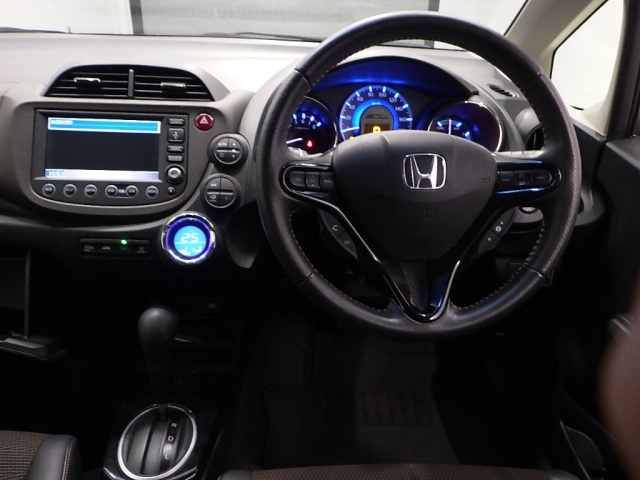 HONDA FIT SHUTTLE 2012
