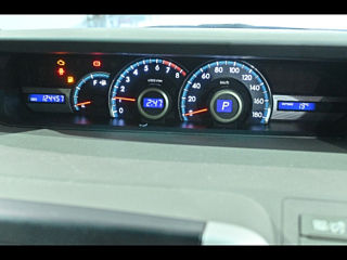 TOYOTA NOAH 2010