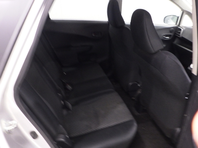 TOYOTA RACTIS 2011