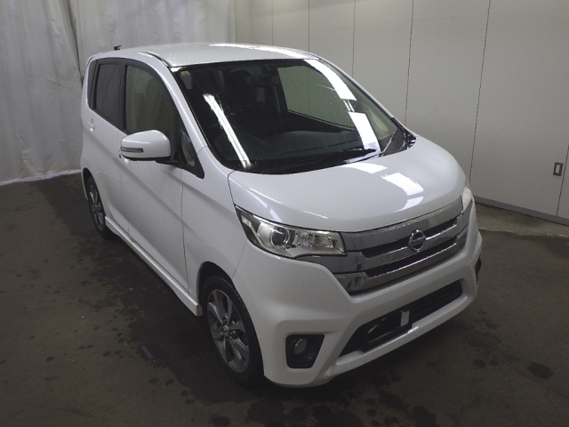 NISSAN DAYZ 2014