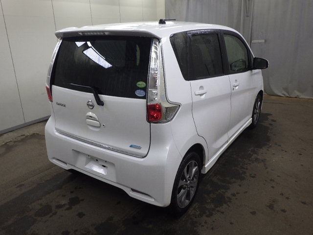 NISSAN DAYZ 2014