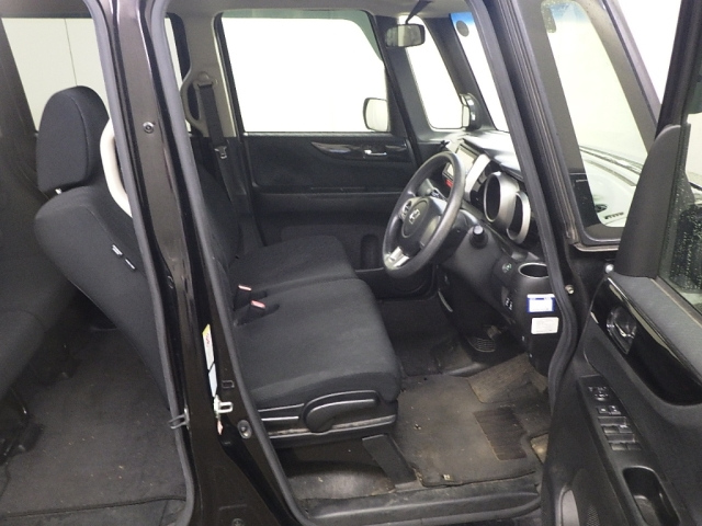 HONDA N BOX 2015