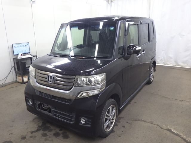 HONDA N BOX 2015