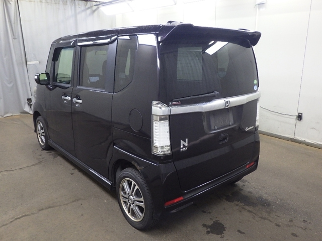 HONDA N BOX 2015