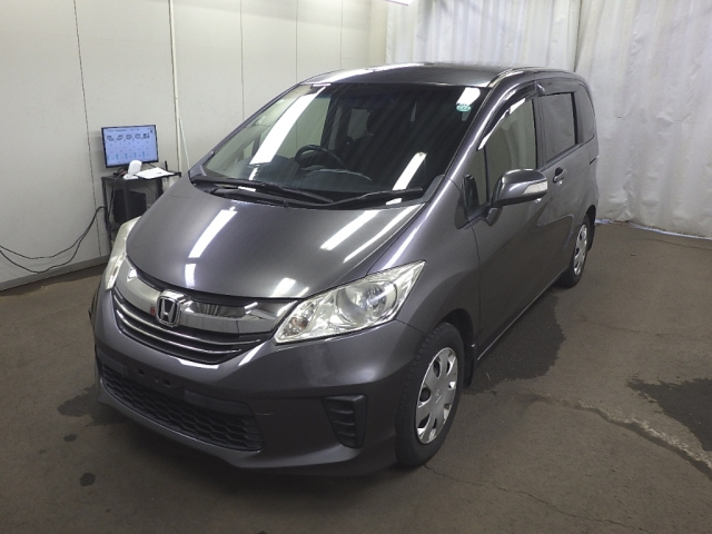 HONDA FREED 2014