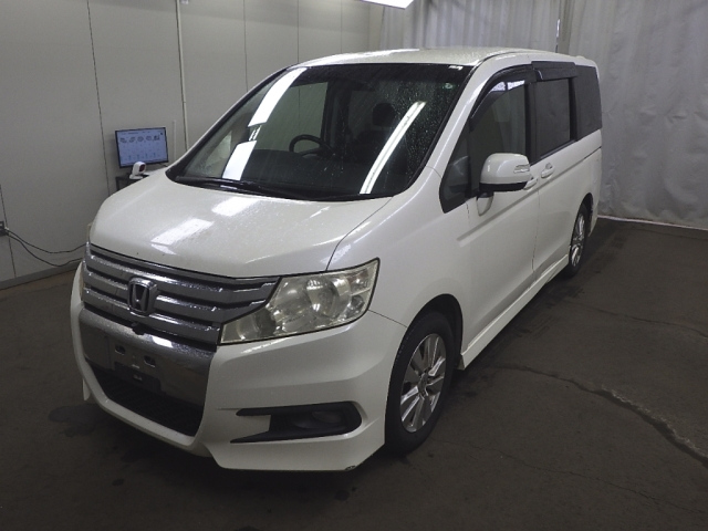 HONDA STEP WAGON 2009