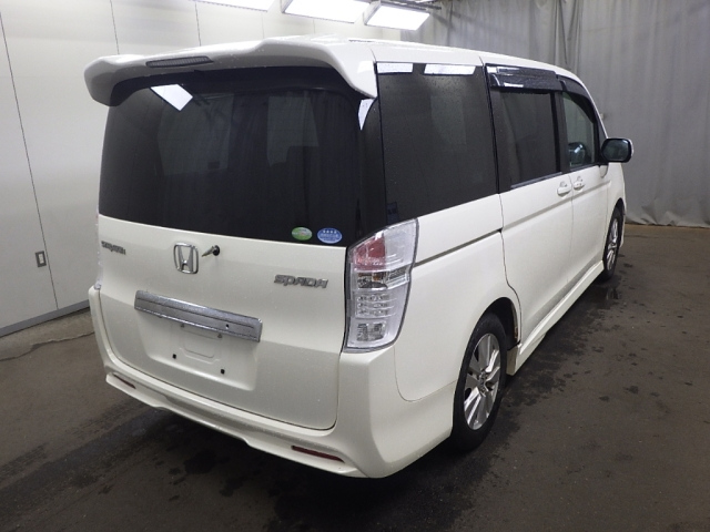 HONDA STEP WAGON 2009
