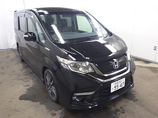HONDA STEP WAGON 2017