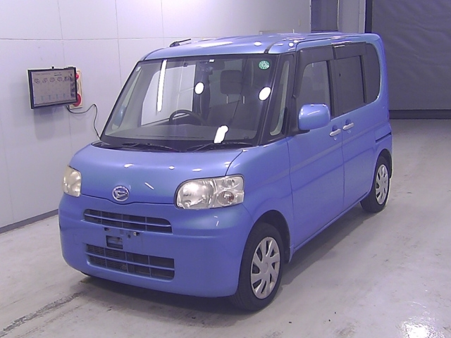 DAIHATSU TANTO 2013