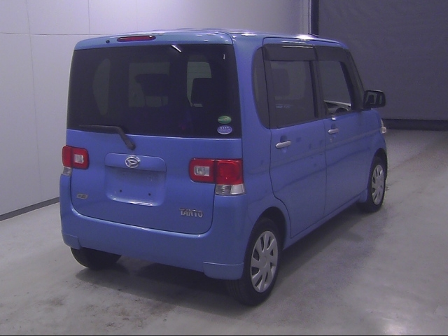 DAIHATSU TANTO 2013