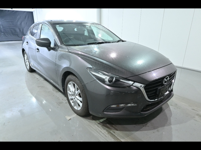 MAZDA AXELA 2018