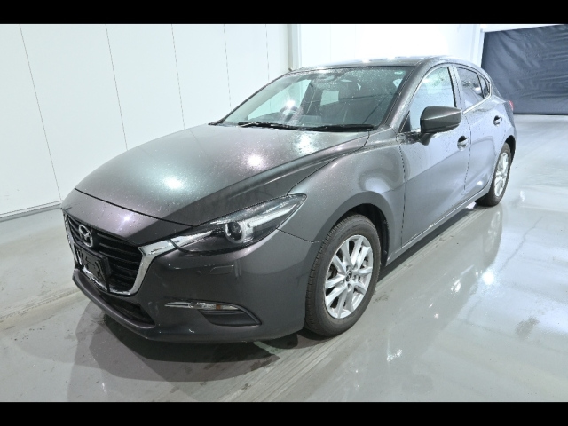 MAZDA AXELA 2018