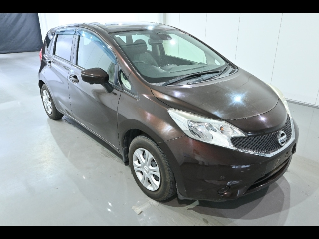 NISSAN NOTE 2015