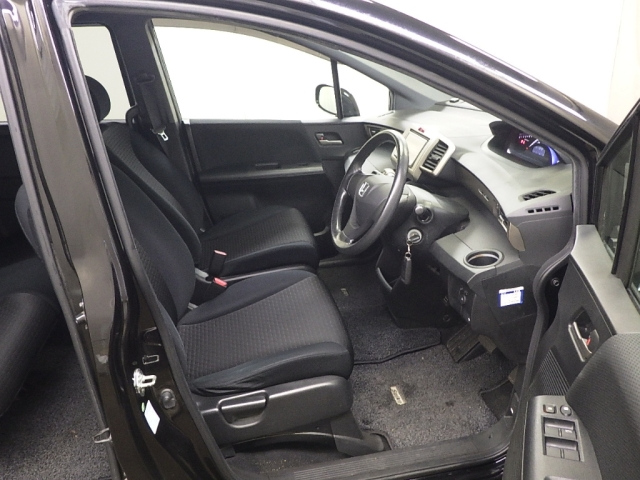 HONDA FREED 2010