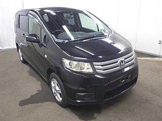 HONDA FREED 2010