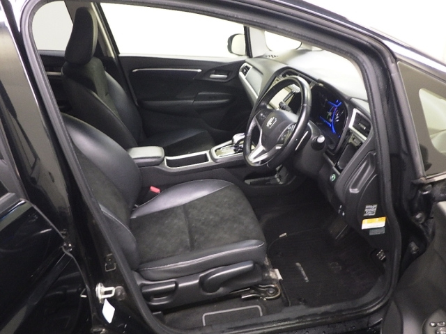 HONDA SHUTTLE 2016
