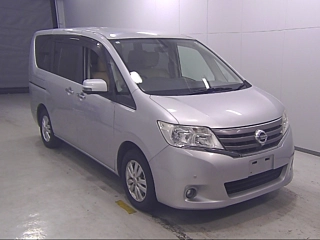 NISSAN SERENA 2011