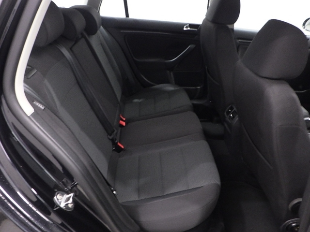 VOLKSWAGEN GOLF VARIANT 2012