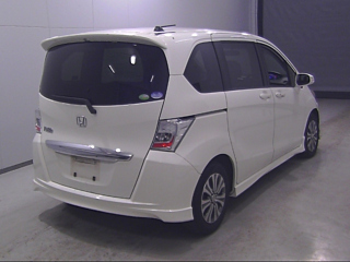 HONDA FREED 2012