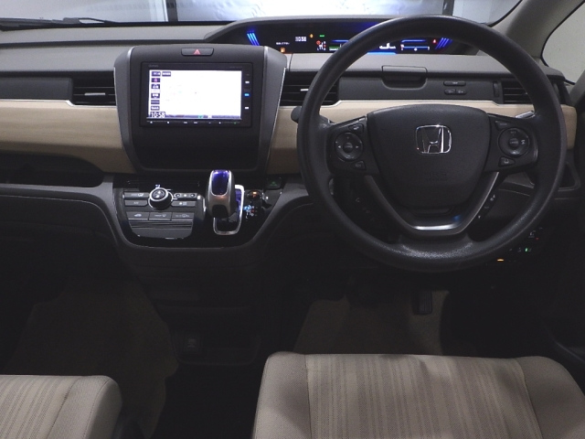 HONDA FREED 2018