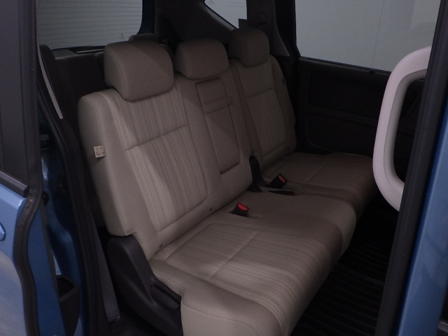 HONDA FREED 2018