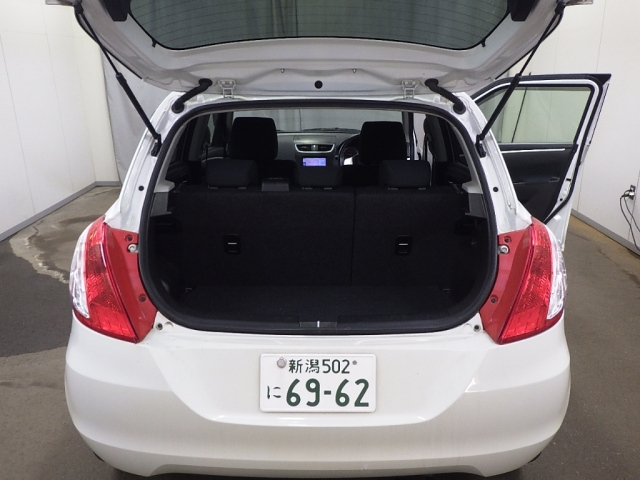 SUZUKI SWIFT 2016
