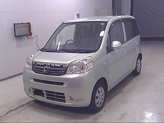 HONDA LIFE 2010