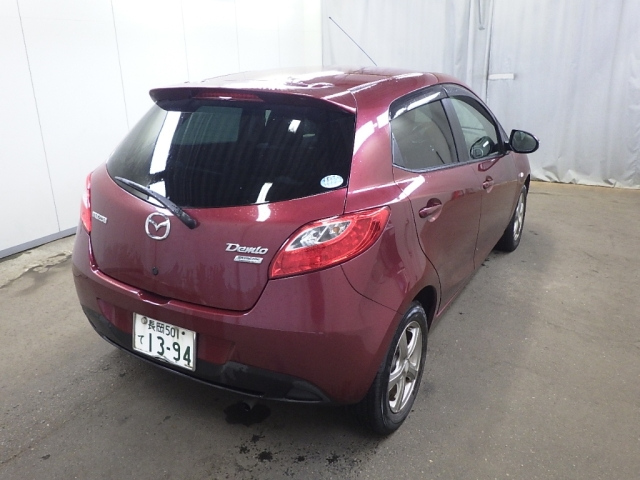 MAZDA DEMIO 2013